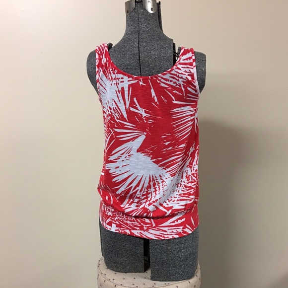 💰5/$25💰XS New York & Company Pink Papaya & White Burnout Tank Top - Picture 3 of 4